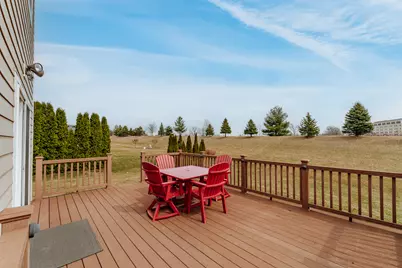 10194 S 34th St, Franklin, WI 53132 - Photo 43