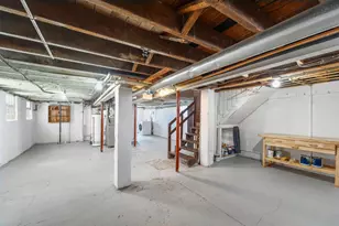 3864 E Cudahy Ave, Cudahy, WI 53110 - Photo 13