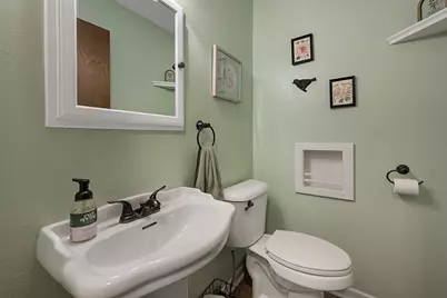 1000  School Dr, Waukesha, WI 53189 - Photo 15