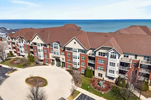 4120 S Lake Dr, Saint Francis, WI 53235 - Photo 35