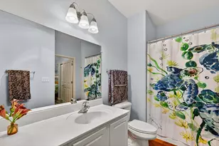 4120 S Lake Dr, Saint Francis, WI 53235 - Photo 17