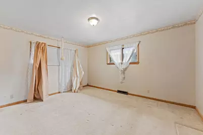 4750 N 70th St, Milwaukee, WI 53218 - Photo 3