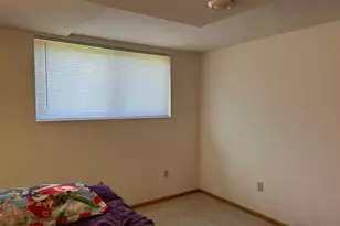 908 Kings Ridge Ct, West Bend, WI 53090 - Photo 13