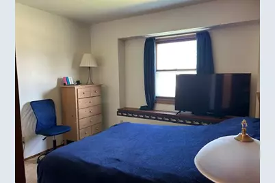 908  Kings Ridge Ct #E, West Bend, WI 53090 - Photo 7