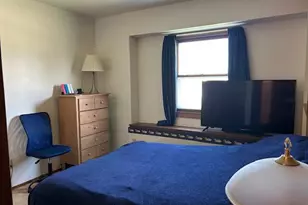 908 Kings Ridge Ct, West Bend, WI 53090 - Photo 7