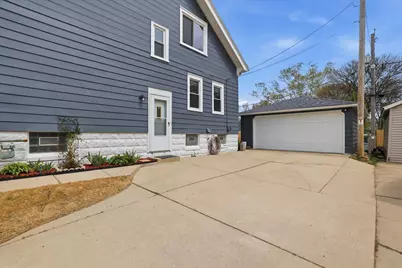 3518 S Howell Ave, Milwaukee, WI 53207 - Photo 3