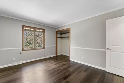 2003 S Valley Spring Dr, New Berlin, WI 53151 - Photo 35