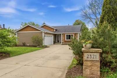 2321  Macarthur Rd, Waukesha, WI 53188 - Photo 5