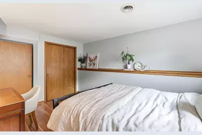 2321  Macarthur Rd, Waukesha, WI 53188 - Photo 31