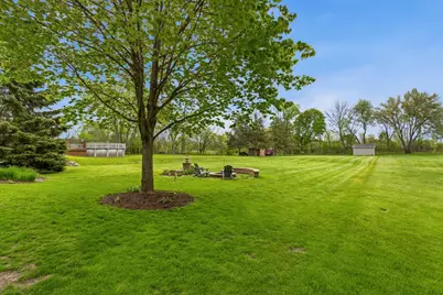 2321  Macarthur Rd, Waukesha, WI 53188 - Photo 37