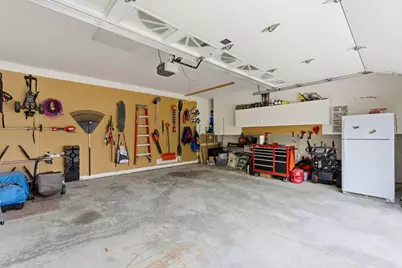 2321  Macarthur Rd, Waukesha, WI 53188 - Photo 35
