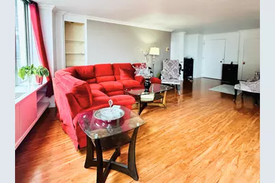 1610 N Prospect Ave #903, Milwaukee, WI 53202 - Photo 3