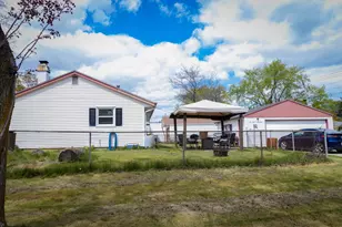 5874 S Marilyn St, Milwaukee, WI 53221 - Photo 33