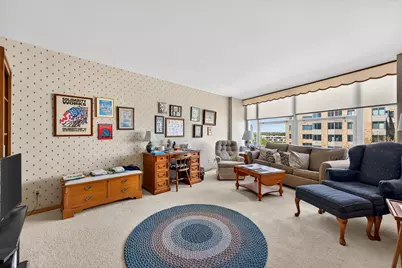 1610 N Prospect Ave #802, Milwaukee, WI 53202 - Photo 25