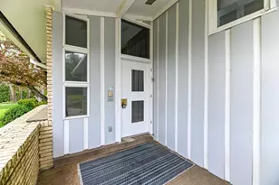 301 W Indian Creek Ct, Fox Point, WI 53217 - Photo 3