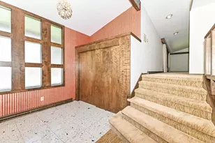 301 W Indian Creek Ct, Fox Point, WI 53217 - Photo 5