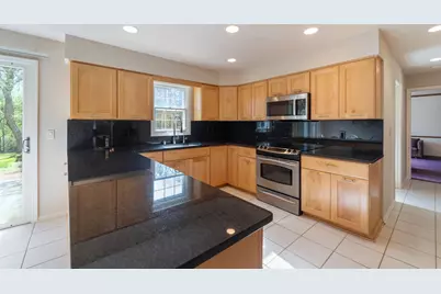 9840 N Otto Rd, Mequon, WI 53092 - Photo 9