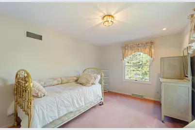 9840 N Otto Rd, Mequon, WI 53092 - Photo 27