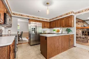 W71N980 Harrison Ave, Cedarburg, WI 53012 - Photo 19