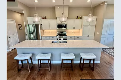 21975 W North Ave, Brookfield, WI 53045 - Photo 3