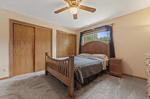 N60W23922 Butternut Ln, Sussex, WI 53089 - Photo 17