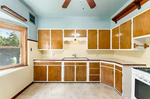 3676 S 1st St, Milwaukee, WI 53207 - Photo 15