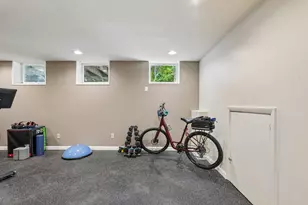 21180 Mary Lynn Dr, Brookfield, WI 53045 - Photo 41