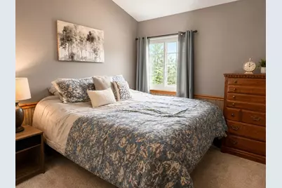 2205 N University Dr #5, Waukesha, WI 53188 - Photo 11