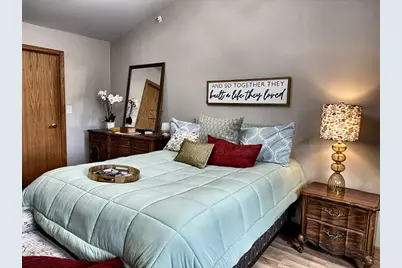 2205 N University Dr #5, Waukesha, WI 53188 - Photo 3
