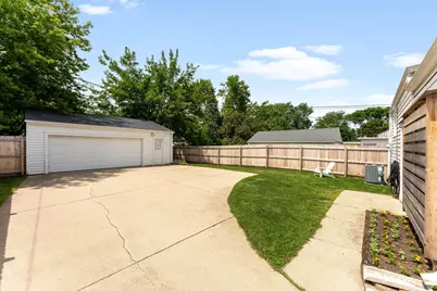 4617 N Sheffield Ave, Whitefish Bay, WI 53211 - Photo 23
