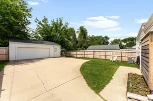 4617 N Sheffield Ave, Whitefish Bay, WI 53211 - Photo 23