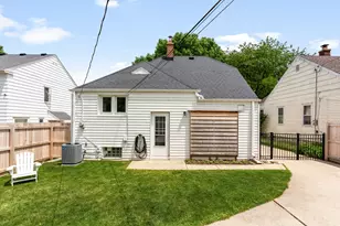 4617 N Sheffield Ave, Whitefish Bay, WI 53211 - Photo 25