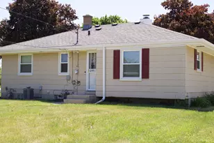 6650 W Clovernook Ct, Milwaukee, WI 53223 - Photo 31