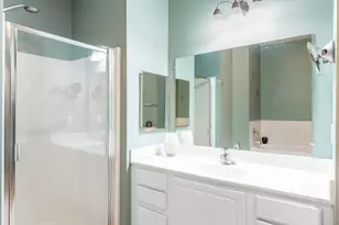 4120 S Lake Dr, Saint Francis, WI 53235 - Photo 11