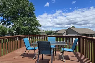 34 S Wyler Dr, Janesville, WI 53536 - Photo 3