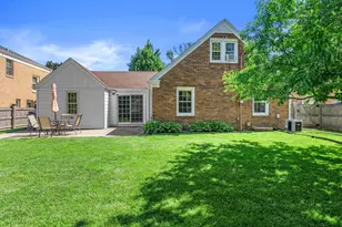804 Florence Ave, Racine, WI 53402 - Photo 37