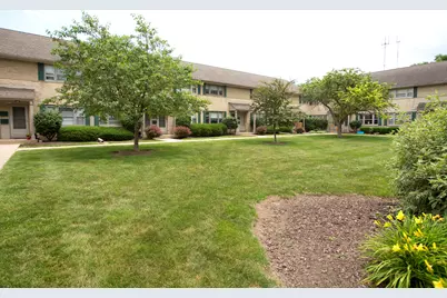 4918 N Shoreland Ave, Whitefish Bay, WI 53217 - Photo 17