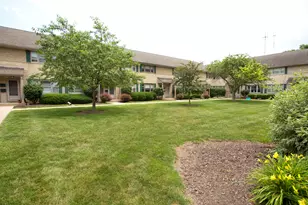 4918 N Shoreland Ave, Whitefish Bay, WI 53217 - Photo 17