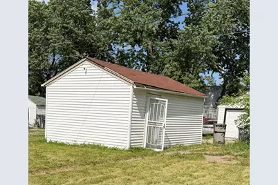 4656 N 21st St, Milwaukee, WI 53209 - Photo 5