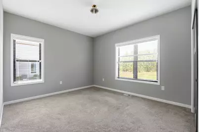 10163 S Woodside Ct, Franklin, WI 53132 - Photo 31