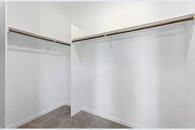 10163 S Woodside Ct, Franklin, WI 53132 - Photo 29