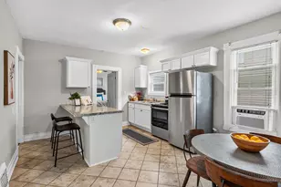 810 E Lincoln Ave, Milwaukee, WI 53207 - Photo 5