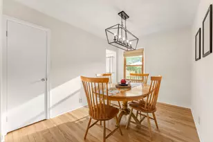 W59N777 Highwood Dr, Cedarburg, WI 53012 - Photo 9