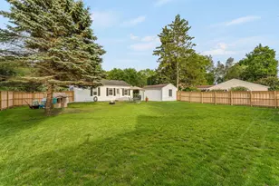 W59N777 Highwood Dr, Cedarburg, WI 53012 - Photo 19