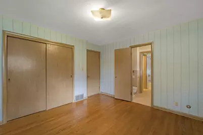 13955  Marcella Ave, Elm Grove, WI 53122 - Photo 11
