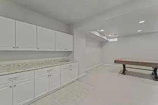 W79N423 Ridgeway Ln, Cedarburg, WI 53012 - Photo 45