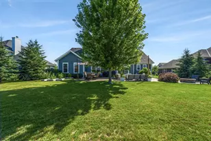 W79N423 Ridgeway Ln, Cedarburg, WI 53012 - Photo 57