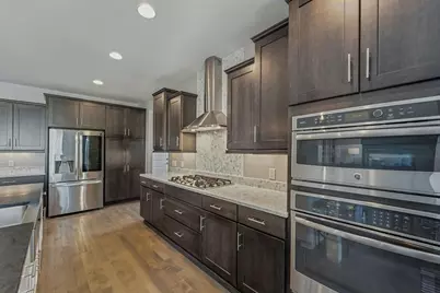 W79N423  Ridgeway Ln, Cedarburg, WI 53012 - Photo 13