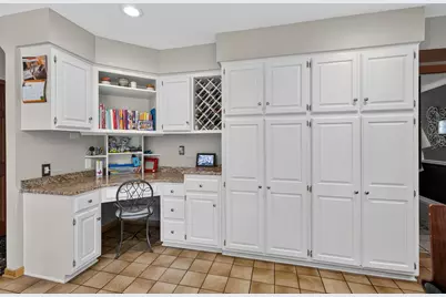 225 E Ravine Baye Rd, Bayside, WI 53217 - Photo 23