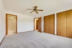 206 Bur Oak Ln, Grafton, WI 53024 - Photo 5